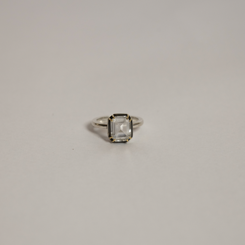 ANILLO TOPACIO BLANCO