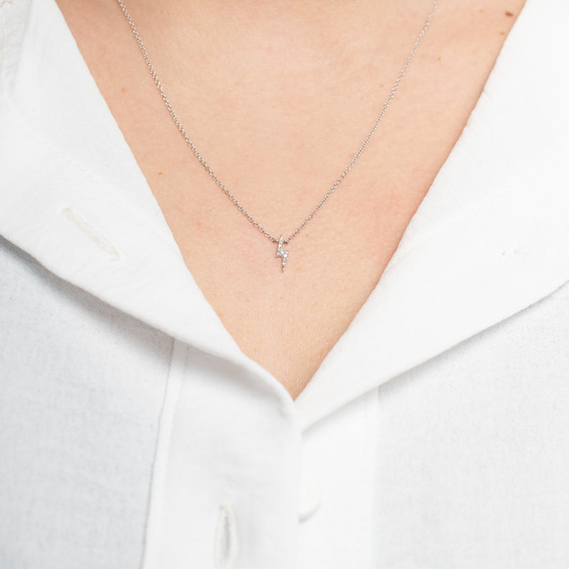 COLLAR FULMINE BLANCO