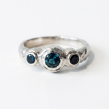 ANILLO DUNA 3 PIEDRAS