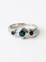 ANILLO DUNA 3 PIEDRAS