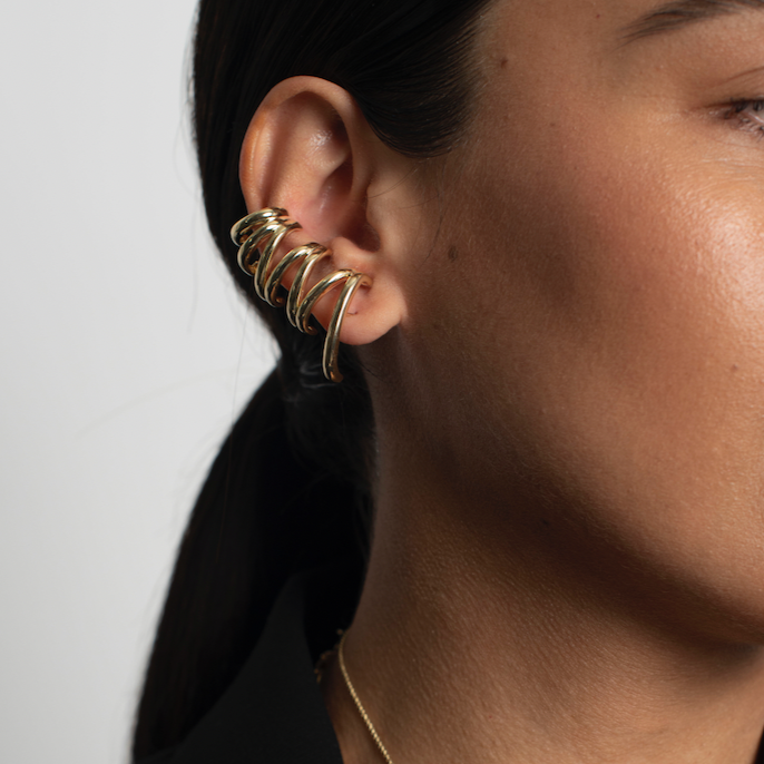 Magnus 2025 ear cuff