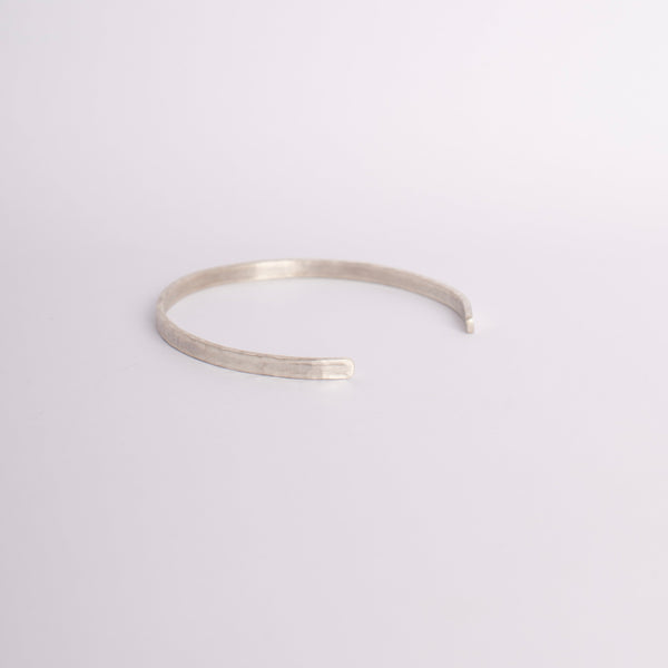 PULSERA ABRUZO MARTILLADA